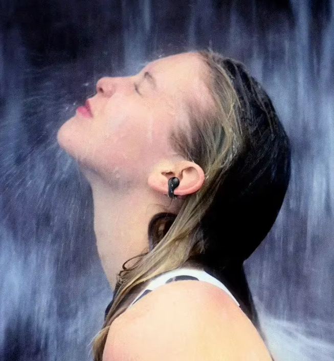 Bluetooth Clip-on Earphones